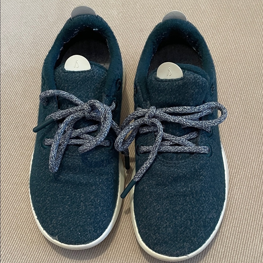 Allbirds Women’s Wool Tree Runners Green Size 7
